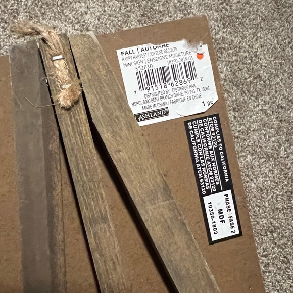 Ashland Fall Sign - Picture 4 of 6